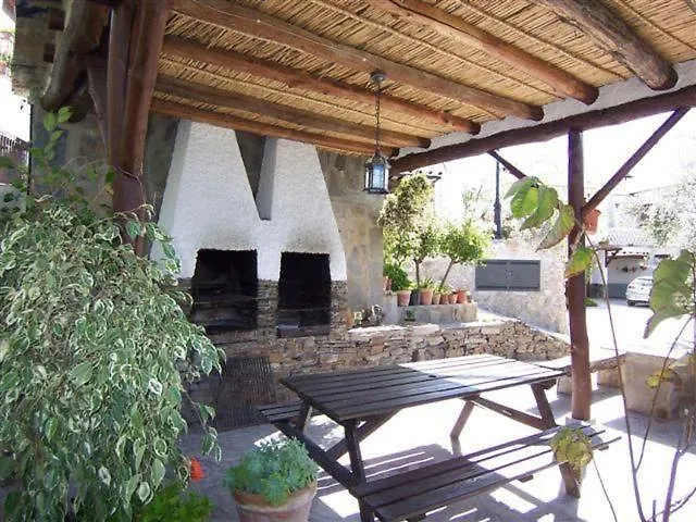 Gemuetliches Haus In Valor Villa Holiday home