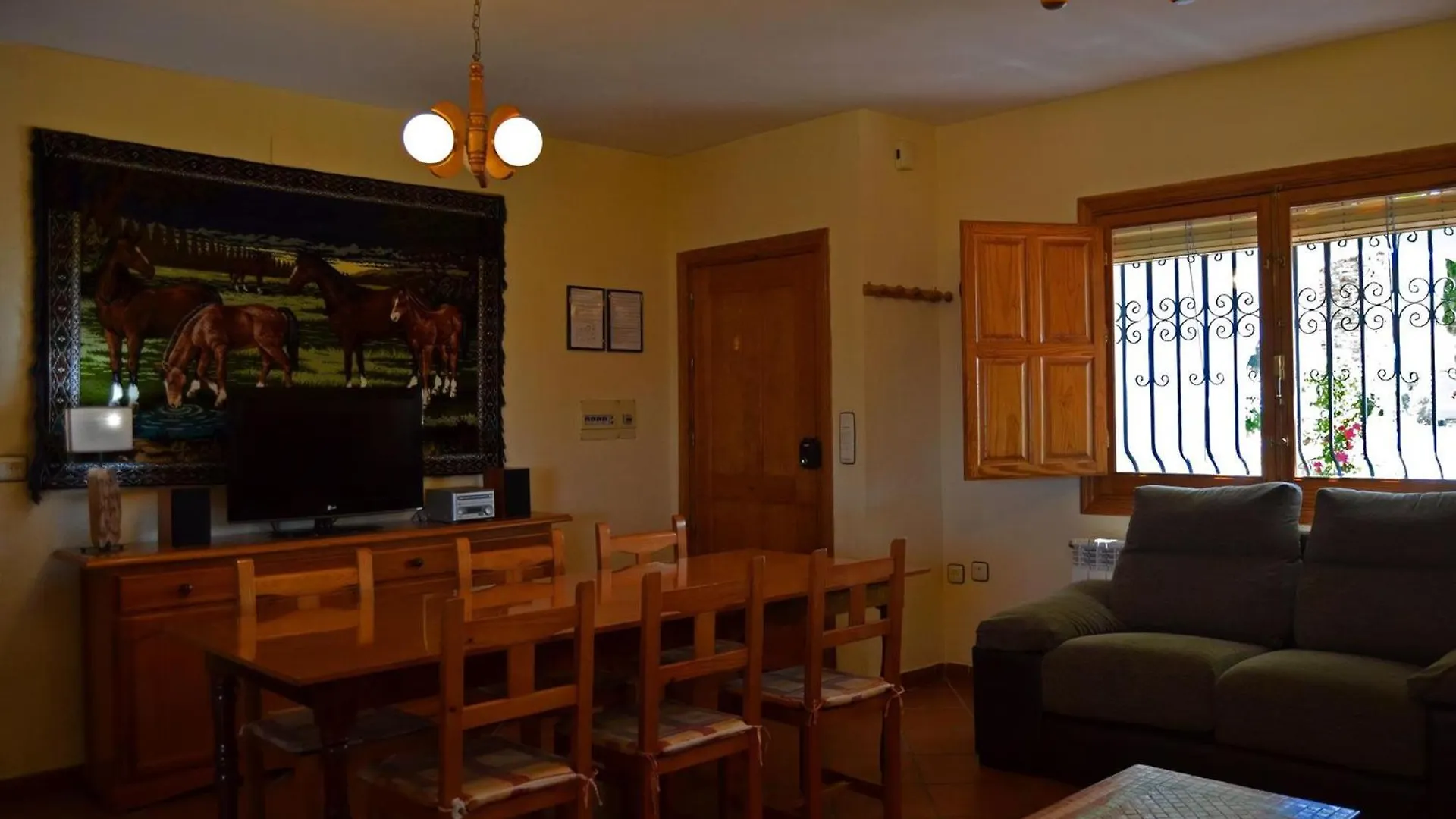 Gemuetliches Haus In Valor Villa Holiday home